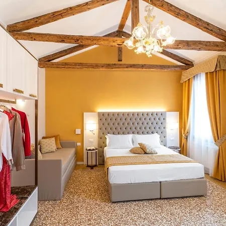 Residenza La Duchessa Deluxe 4*