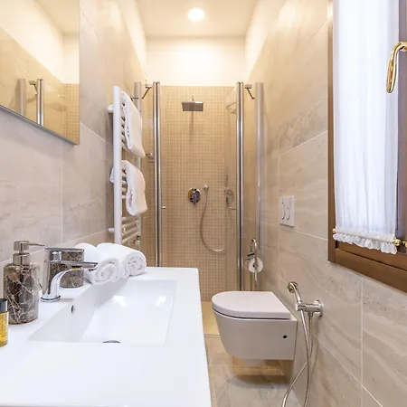 Гостевой дом Residenza La Duchessa Deluxe 4*